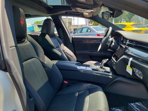 Used 2024 Maserati Quattroporte Modena Ultima Q4 image 18