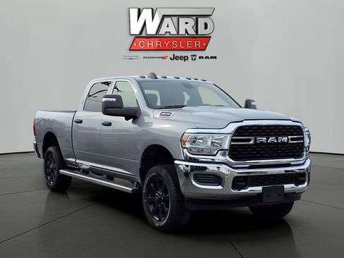 Used 2024 RAM 3500 Tradesman w/ Towing Technology Group image 2
