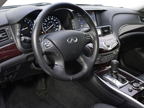 Used 2011 INFINITI M37 x w/ Premium Pkg AWD/4WD image 9