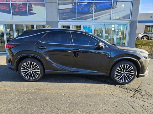 Used 2025 Lexus RX 350 AWD image 2