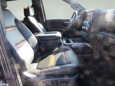 Used 2020 GMC Sierra 1500 AT4 w/ AT4 Premium Package image 28