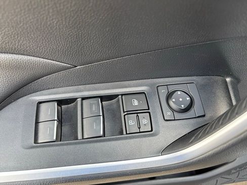 Used 2024 Toyota RAV4 XLE Premium image 14