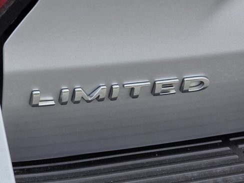 Used 2018 Ford Expedition Limited RWD image 37