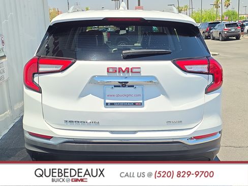 Used 2023 GMC Terrain SLT AWD/4WD image 6