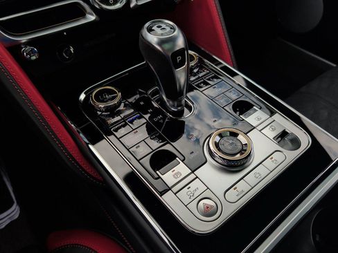 New 2026 Bentley Flying Spur Plug-In Hybrid AWD/4WD image 33