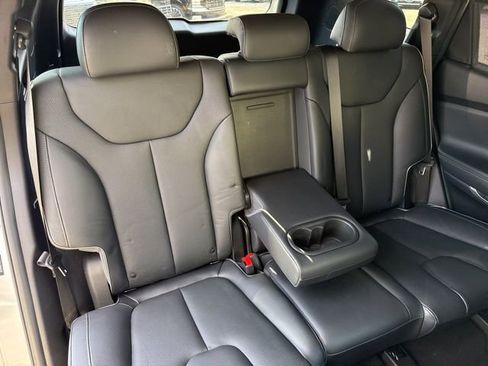 Used 2023 Hyundai Santa Fe Limited image 27