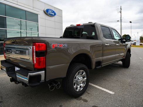 New 2026 Ford F250 King Ranch w/ Chrome Package image 12