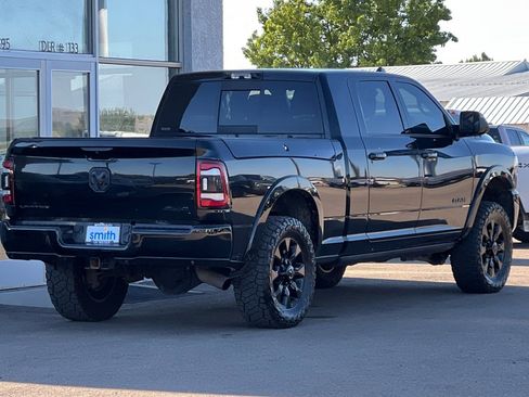 Used 2022 RAM 3500 Limited image 3