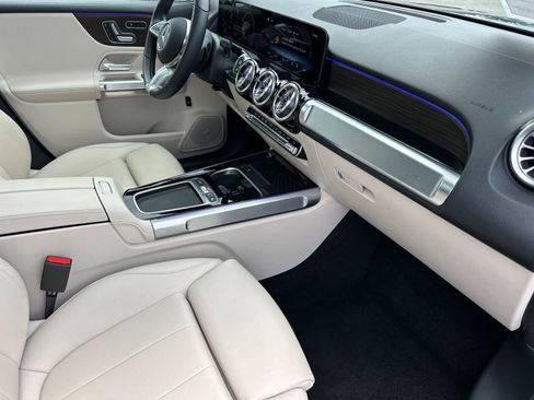 Certified 2026 Mercedes-Benz GLB 250 4MATIC image 17