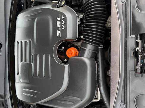 Used 2016 Chrysler 300 S RWD image 51
