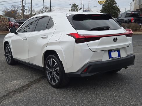 Used 2022 Lexus UX 200 200 Base image 8