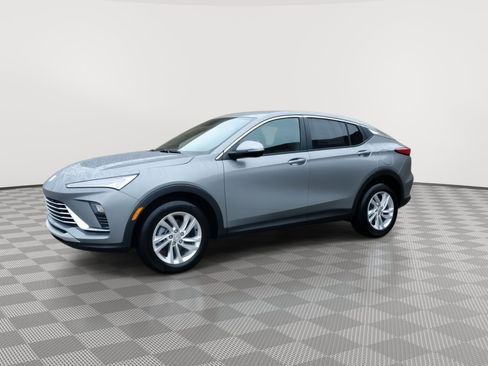 New 2025 Buick Envista Preferred w/ Advanced Safety Package image 37