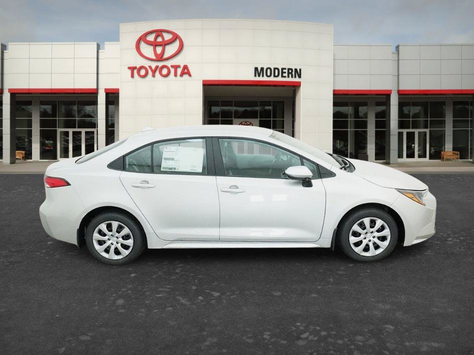 New 2027 Toyota Corolla LE FWD image 7