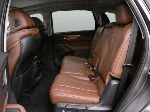 Certified 2024 Acura MDX SH-AWD w/ Technology Package image 11