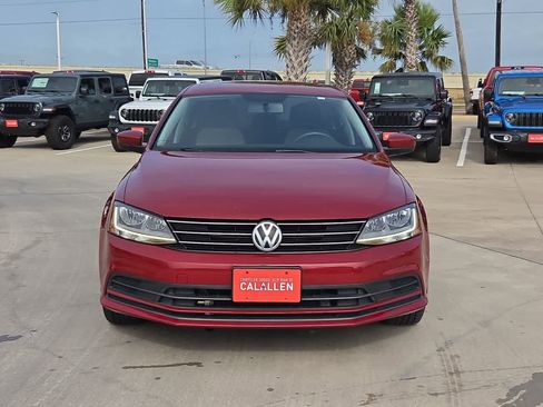 Used 2017 Volkswagen Jetta S FWD image 4