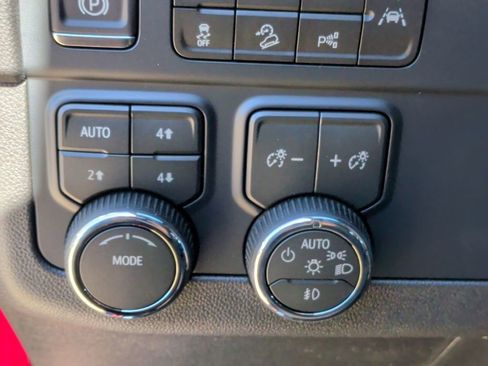 New 2026 Chevrolet Tahoe Z71 image 17