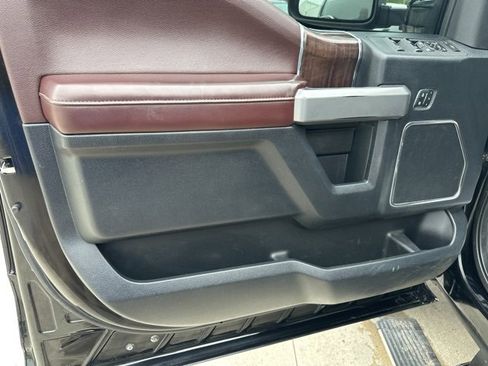 Used 2017 Ford F350 Platinum w/ Platinum Ultimate Package image 10