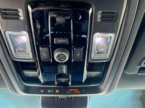 New 2026 GMC Yukon Elevation w/ Elevation Premium Package image 33