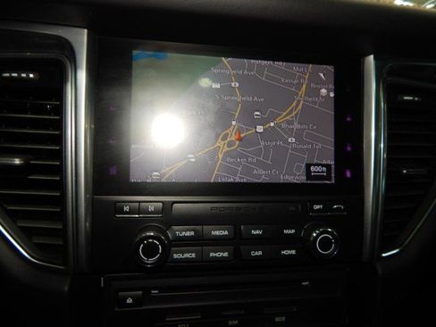 Used 2017 Porsche Macan GTS image 26