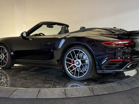 Used 2019 Porsche 911 Turbo image 27