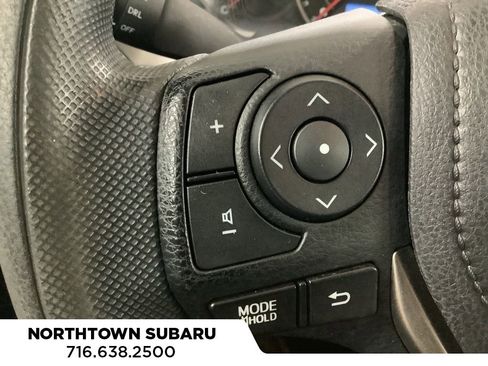 Used 2015 Toyota RAV4 LE image 15