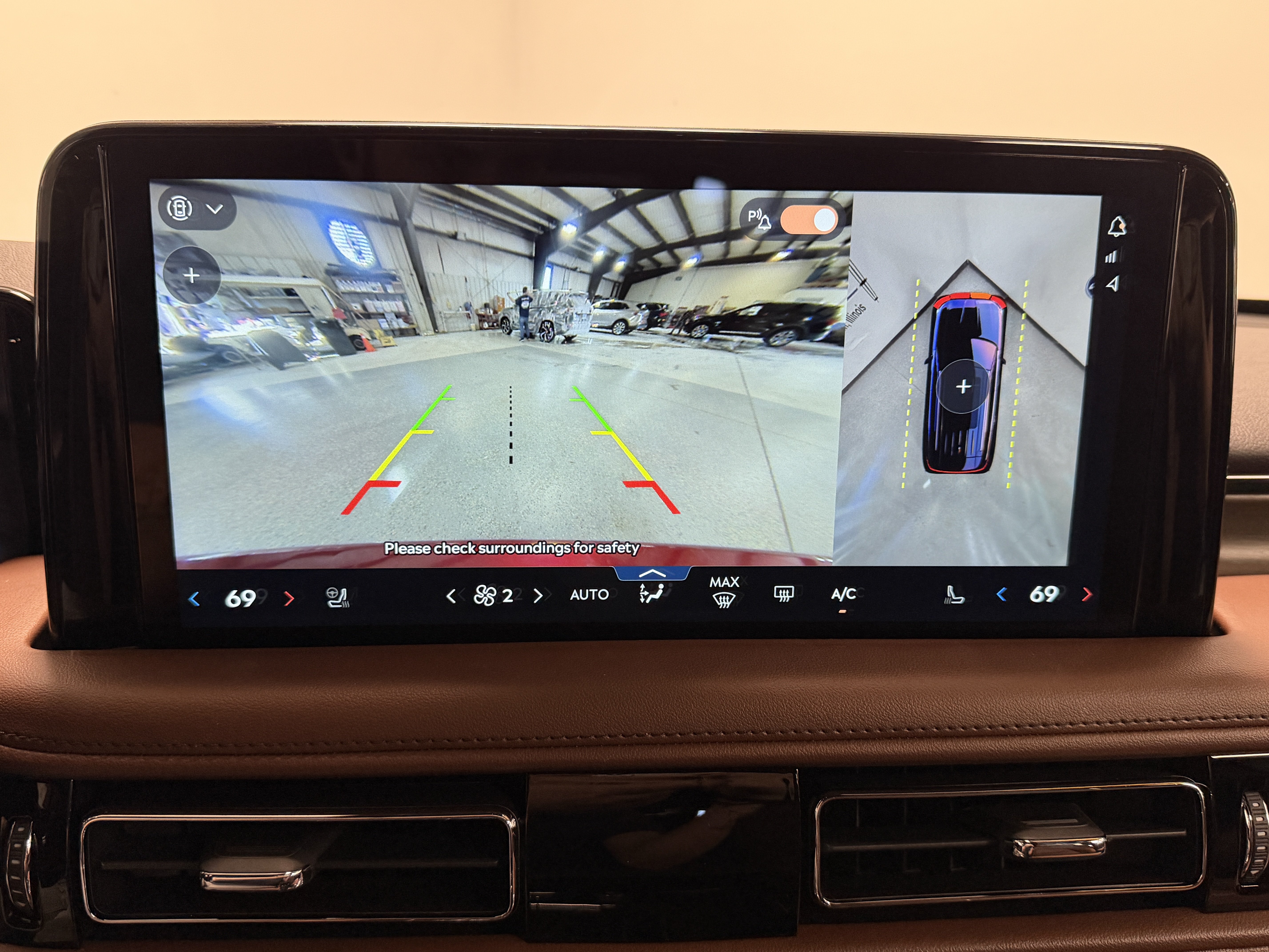 Used 2026 Lincoln Aviator Reserve AWD/4WD image 12