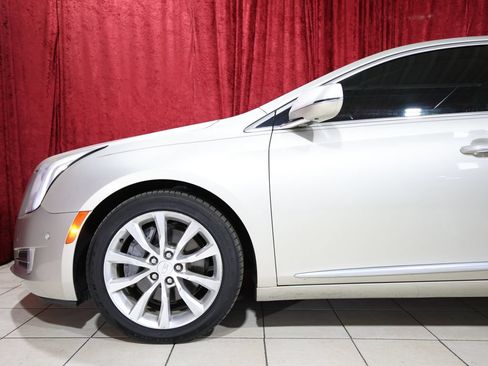 Used 2016 Cadillac XTS Luxury w/ Driver Awareness Package FWD image 5
