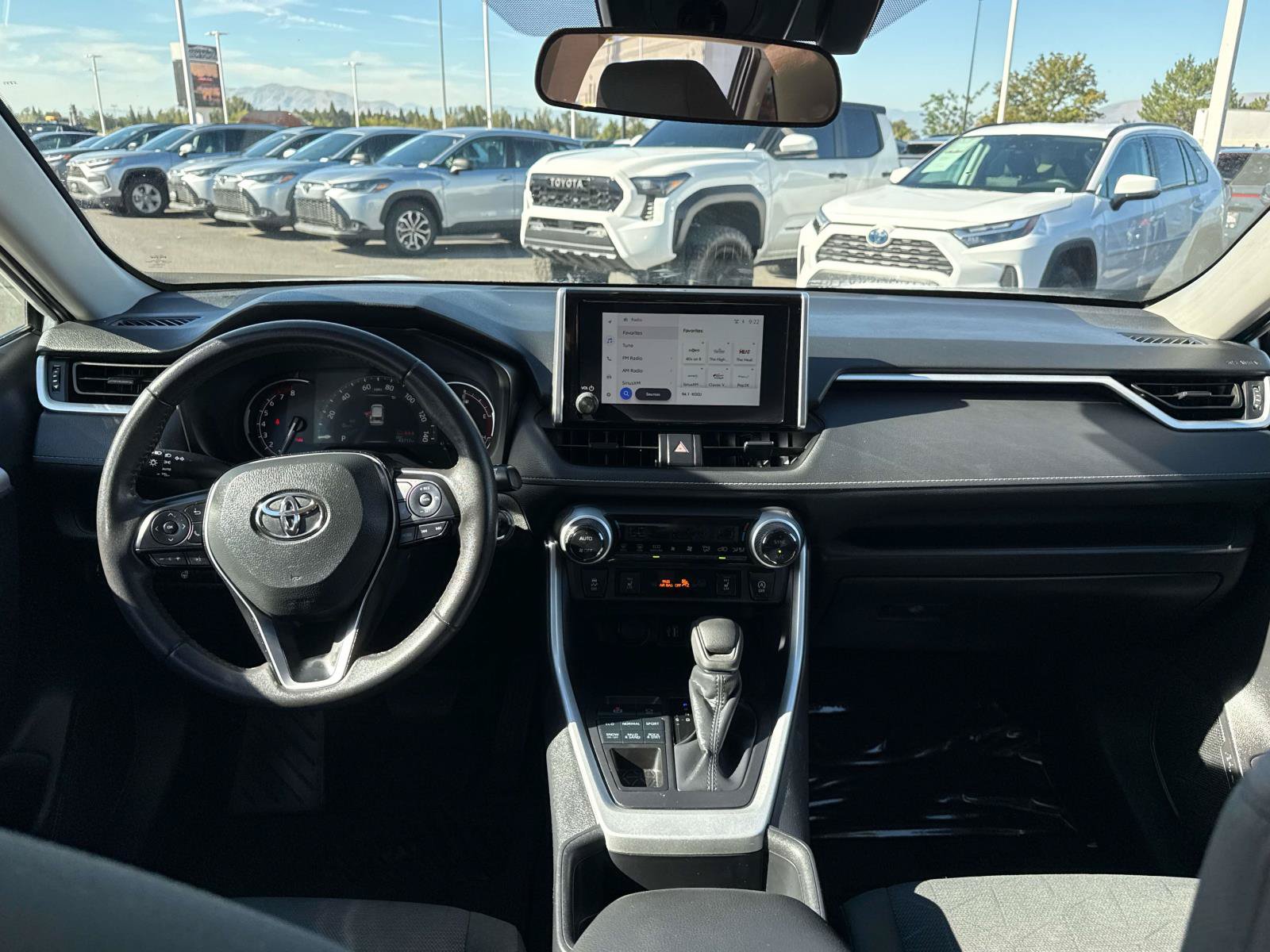 Used 2025 Toyota RAV4 XLE w/ Weather Package AWD/4WD image 15