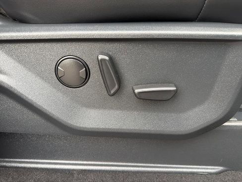 Certified 2025 Ford Expedition Max Platinum w/ Driver's Package image 11