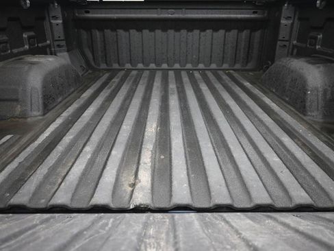 Used 2023 Chevrolet Silverado 1500 LTZ w/ LTZ Premium Package image 9