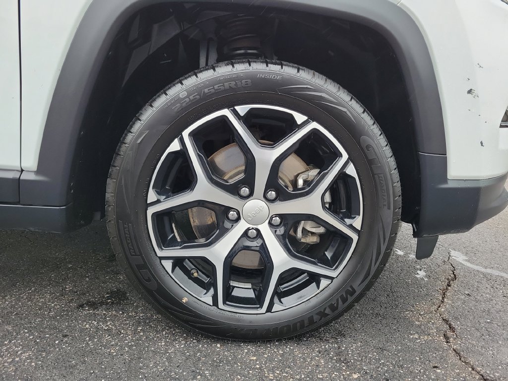 Used 2024 Jeep Compass Limited AWD/4WD image 7
