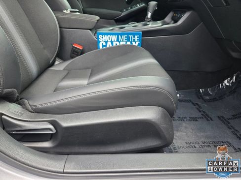 Used 2025 Honda Civic Sport image 42