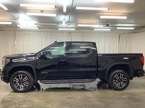New 2026 GMC Sierra 1500 AT4 AWD/4WD image 10