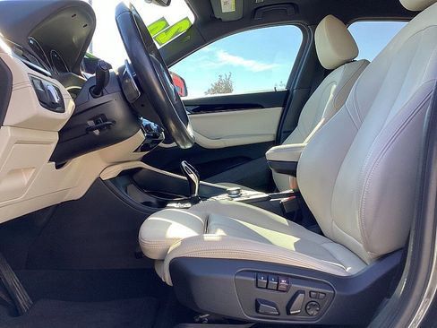 Used 2020 BMW X2 sDrive28i w/ M Sport X Package image 9