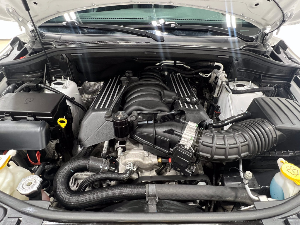 Used 2022 Dodge Durango SRT w/ Black Package AWD/4WD image 31