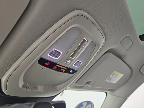 New 2025 Volvo XC60 B5 Plus w/ Protection Package Premier image 32