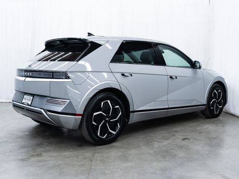 Used 2024 Hyundai Ioniq 5 Limited RWD image 6