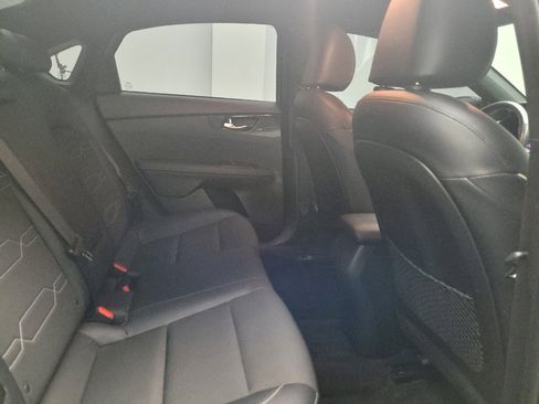 Used 2022 Kia Forte GT-Line image 19