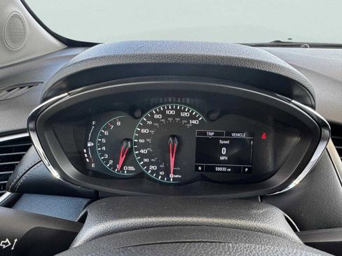 Used 2021 Chevrolet Trax LT w/ Driver Confidence Package image 20