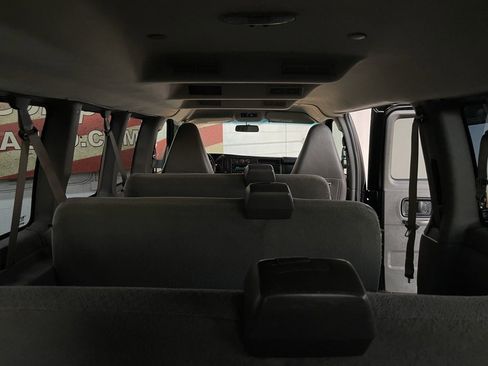 Used 2019 Chevrolet Express 3500 LS w/ Cold Climate Package image 18