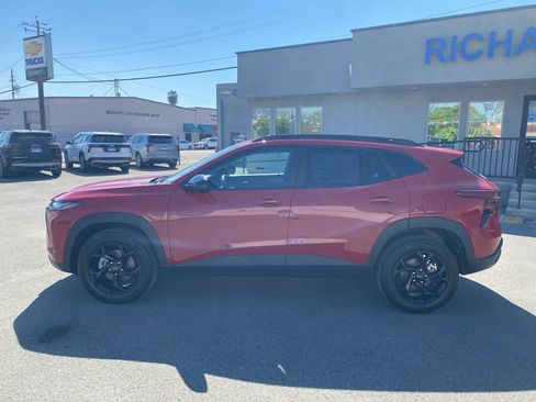 New 2026 Chevrolet Trax LT image 7