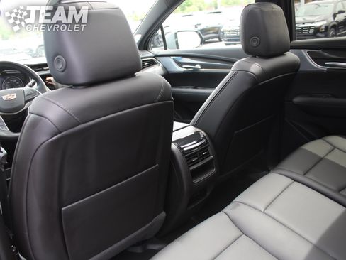 Used 2024 Cadillac XT5 Sportv w/ Technology Package AWD/4WD image 22