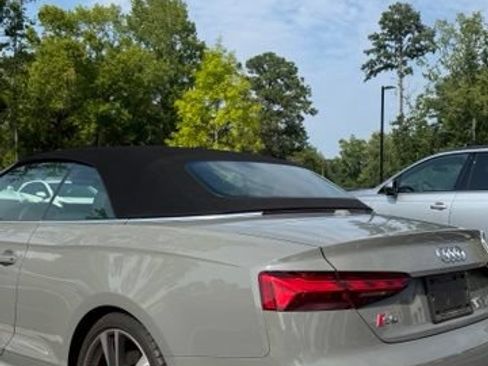 Used 2022 Audi S5 Prestige AWD/4WD image 4