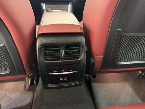 Certified 2023 BMW 330i xDrive Sedan w/ Premium Package image 24