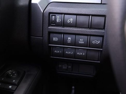 Used 2025 Toyota Tacoma TRD Sport w/ TRD Sport Premium Package AWD/4WD image 24