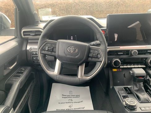 New 2026 Toyota Tacoma TRD Off-Road AWD/4WD image 16