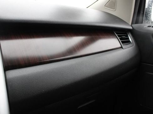 Used 2013 Ford Edge Limited FWD image 19