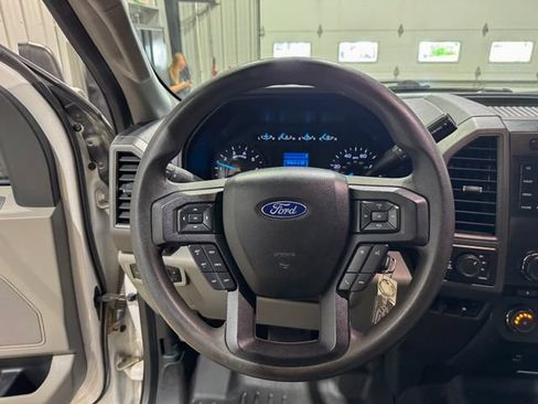 Used 2018 Ford F250 XL w/ STX Appearance Package AWD/4WD image 9