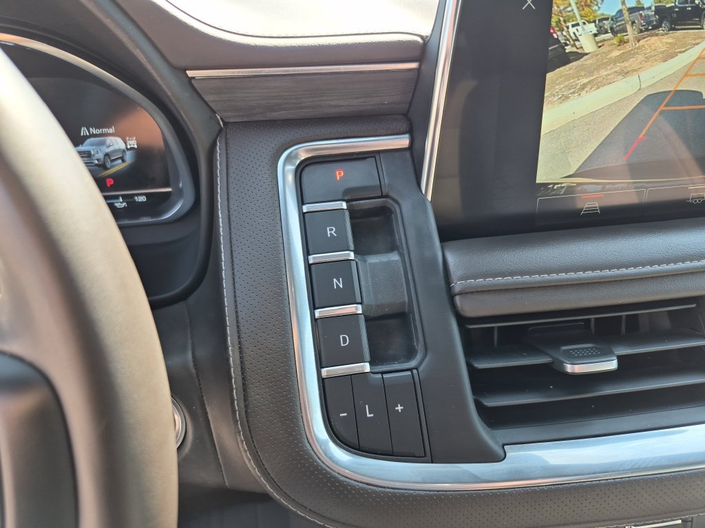Used 2023 GMC Yukon XL SLT w/ Max Trailering Package AWD/4WD image 26