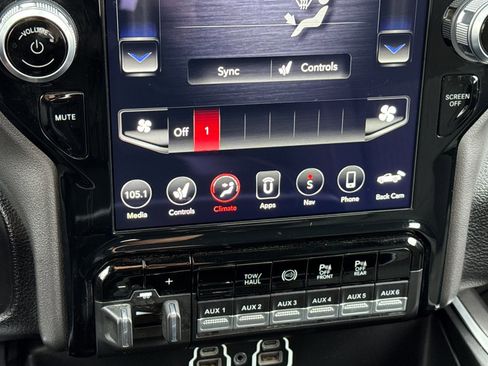 Used 2021 RAM 2500 Big Horn w/ Level 2 Equipment Group image 26